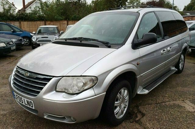 Used Chrysler Grand Voyager 172 HP (126 kW) 2005 MPV