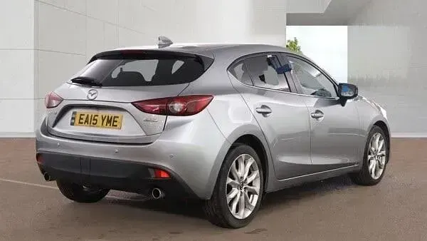 Used Mazda 3 Inclusive 150 HP (110 kW) 2015 Silver Hatchback