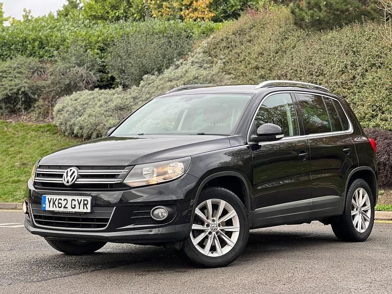 Used VW Tiguan SE 140 HP (102 kW) 2012 Black SUV