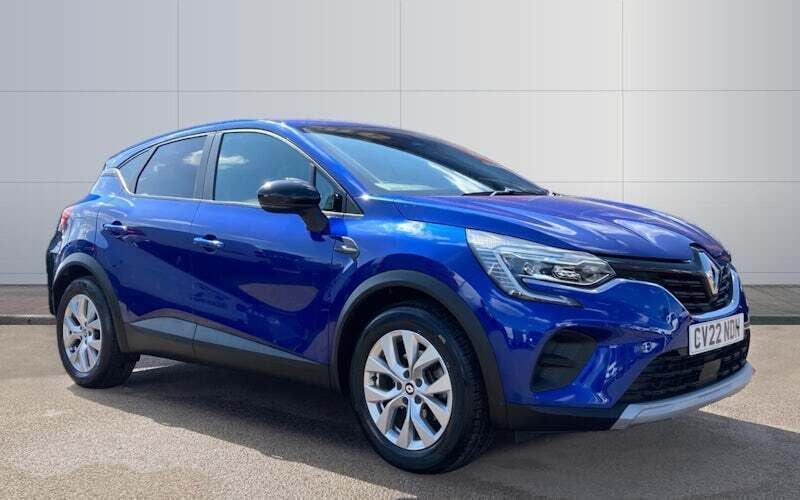Used 2021 Renault Captur Iconic SUV | £14,579 (Fair price) - Image 1/4