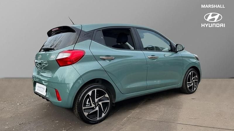 New Hyundai i10 Premium 79 HP (58 kW) 2026 Mangrove green Hatchback