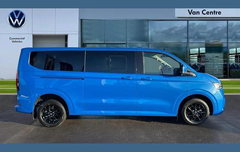 New VW T7 Style 168 HP (123 kW) 2026 Blue Van