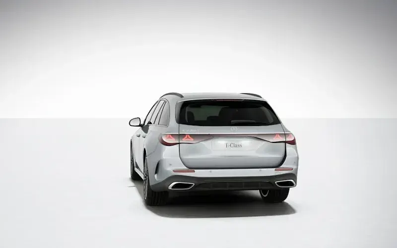 New Mercedes E220 Urban 197 HP (144 kW) 2026 Estate