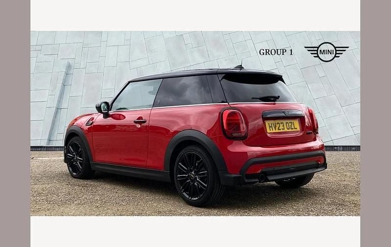 Used Mini Cooper Exclusive 136 HP (100 kW) 2023 Red Hatchback