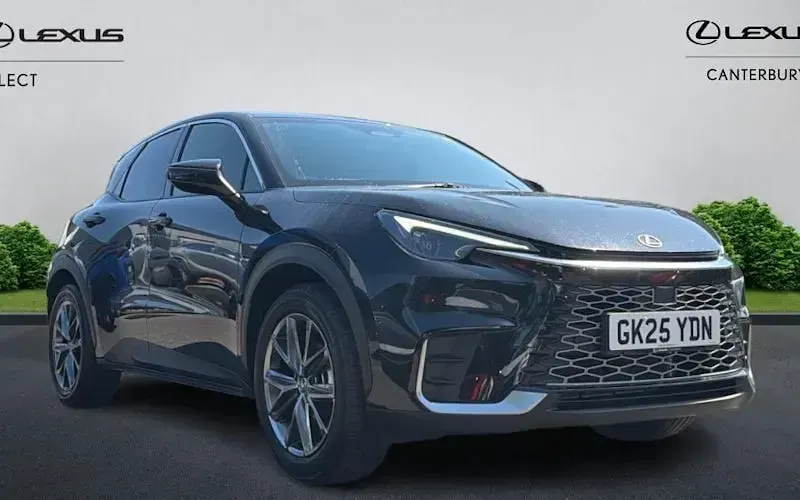 Used Lexus LBX 136 HP (100 kW) 2025 SUV