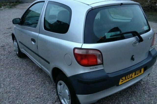 Used Toyota Yaris 2002 Hatchback
