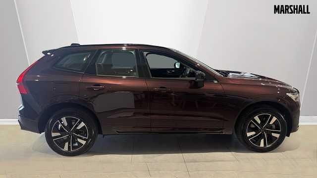 New Volvo XC60 Plus 350 HP (257 kW) 2026 Metallic  onyx black SUV