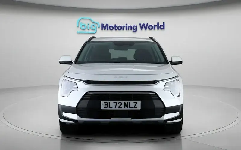 Used Kia Niro 141 HP (103 kW) 2023 White SUV