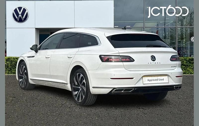 Usado VW Arteon R-line 218 HP (160 kW) 2022 Branco Carrinha