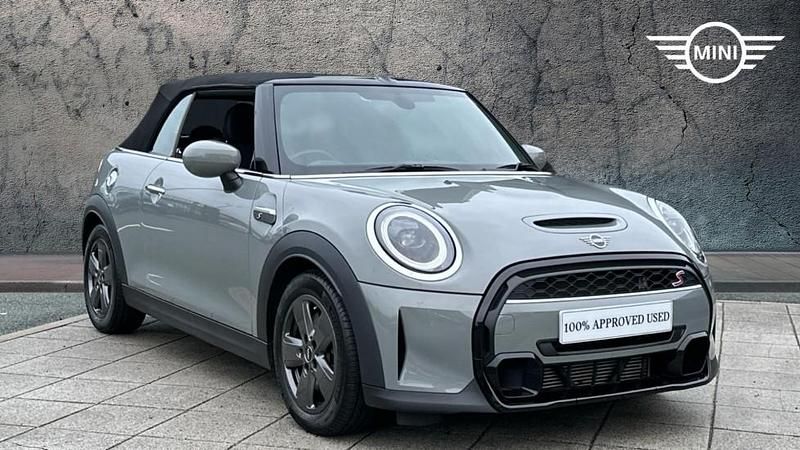 Grey Used 2022 Mini Cooper S Classic Hatchback | £17,995 (Good price) - Image 1/4