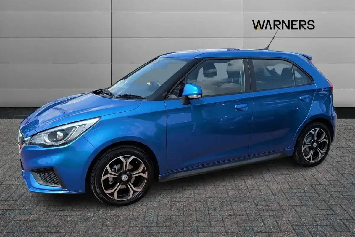 Used MG MG3 Excite 105 HP (77 kW) 2021 Blue Hatchback