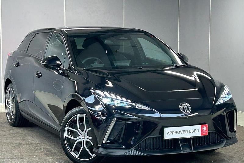 Black Used 2023 MG MG4 EV Trophy Hatchback | £17,495 (Fair price) - Image 1/4