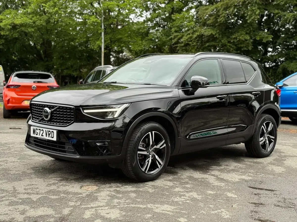 Used Volvo XC40 Plus 2022 Black SUV