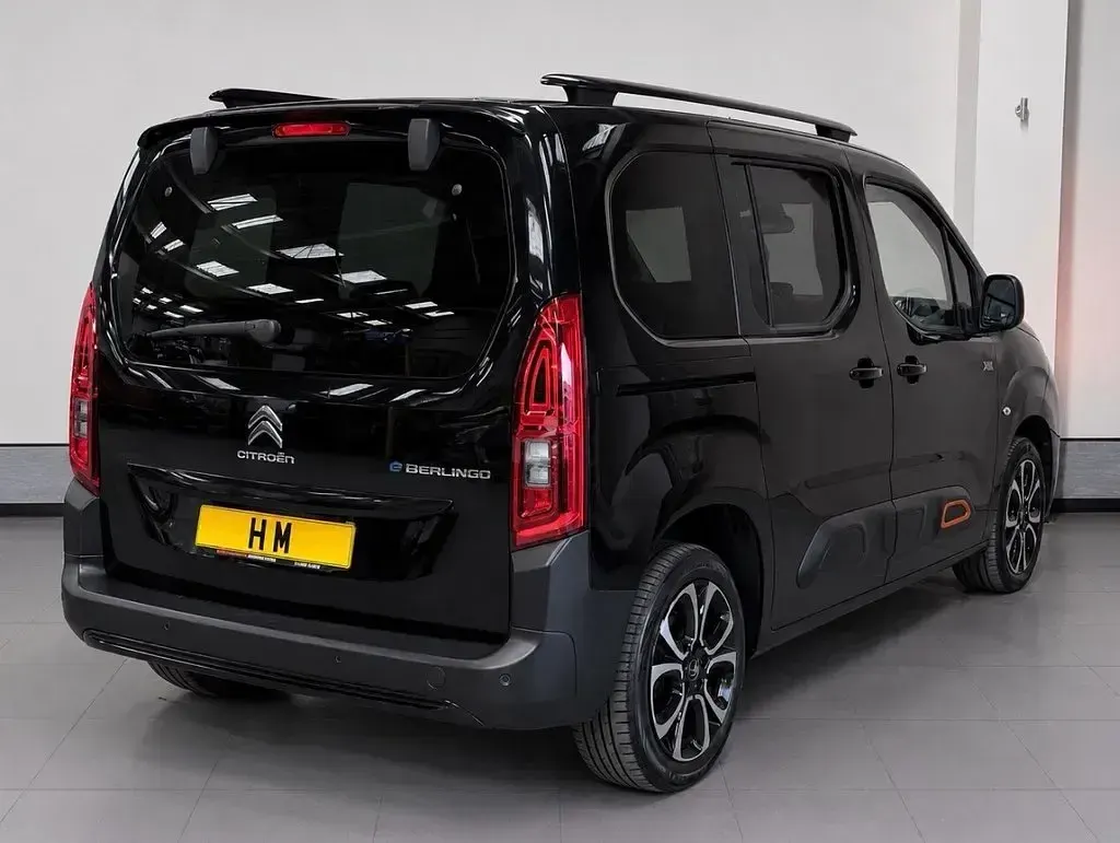 Used Citroën e-Berlingo XTR 100 kW (136 HP) 2022 Black MPV