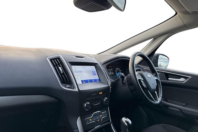 Used Ford S-MAX Zetec 165 HP (121 kW) 2019 Grey MPV