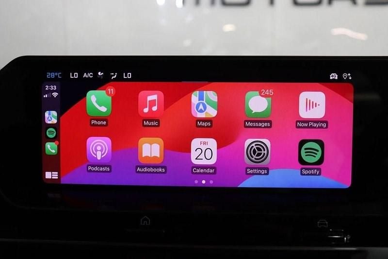 Used Citroën e-C4 Shine 2024 Grey Sedan