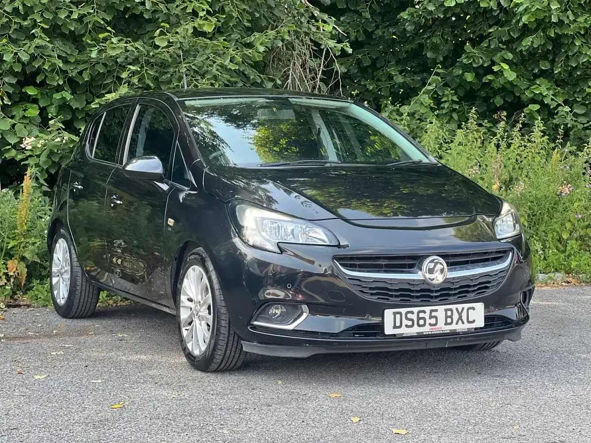 Used Vauxhall Corsa 90 HP (66 kW) 2015 Black Hatchback