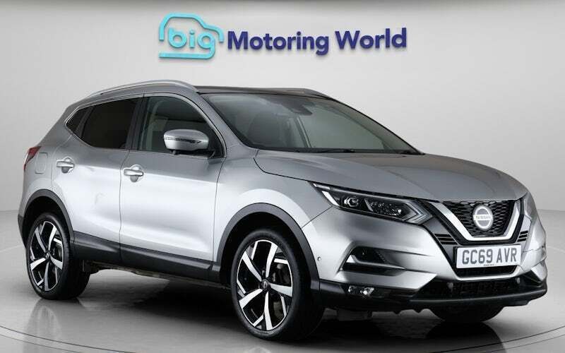 Silver Used 2018 Nissan Qashqai S SUV | £17,000 (A bit pricey) - Image 1/4