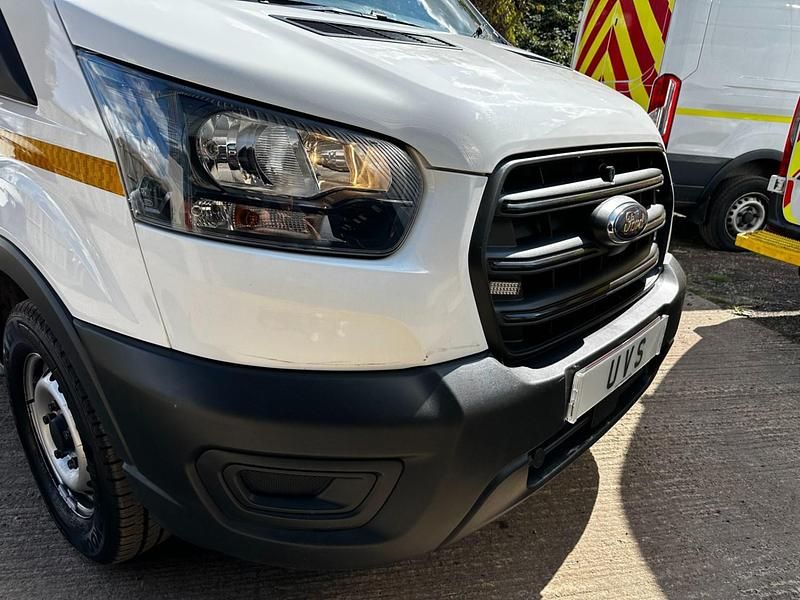 Used Ford Transit 130 HP (95 kW) 2022 White Van