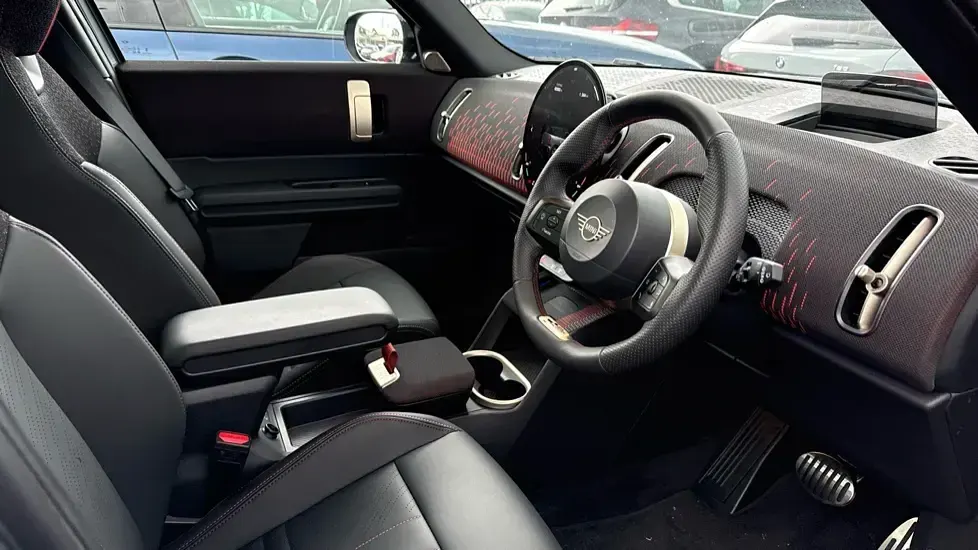 Used Mini John Cooper Works Countryman 296 HP (217 kW) 2025 Green SUV