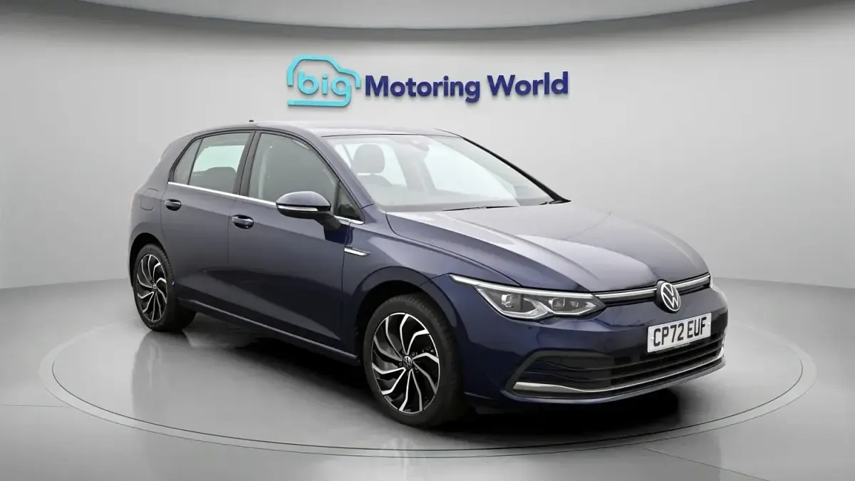 Used VW Golf VIII Style 131 HP (96 kW) 2023 Hatchback