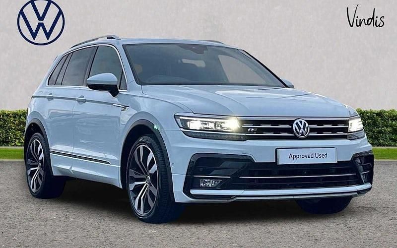 White Used 2020 VW Tiguan R-line SUV | £25,400 (A bit pricey) - Image 1/4
