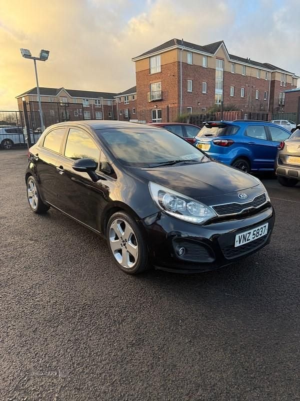 Black Used 2013 Kia Rio Hatchback | £2,495 (Fair price) - Image 1/4