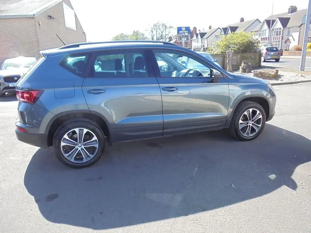 Used Seat Ateca Ecomotive 115 HP (84 kW) 2016 Grey SUV