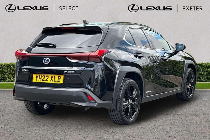 Used Lexus UX 250h 180 HP (132 kW) 2022 Black SUV