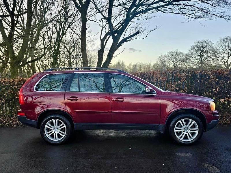 Used Volvo XC90 SE 182 HP (133 kW) 2009 Red SUV