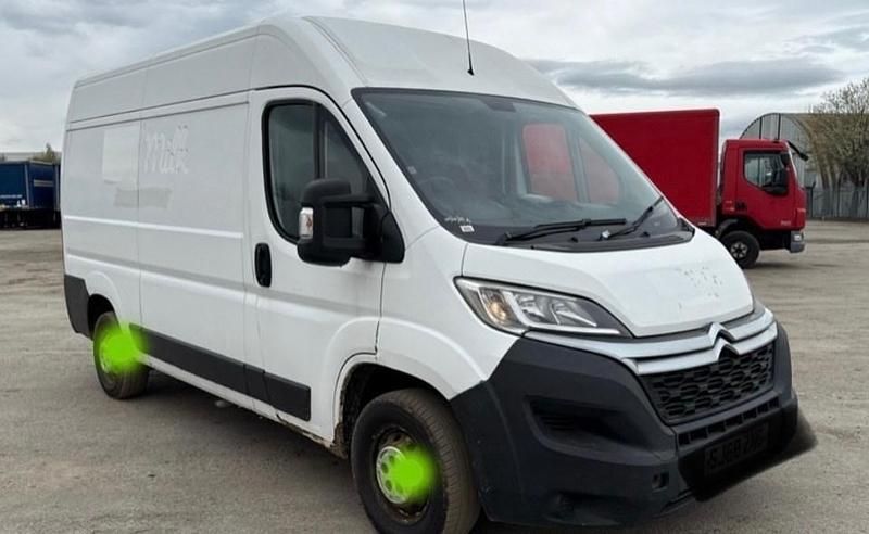 Used Citroën Relay 130 HP (95 kW) 2018 White Van