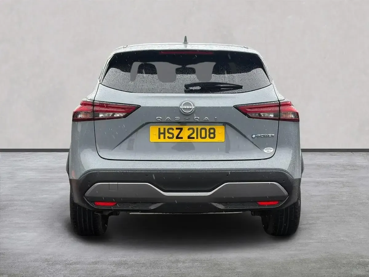 Used Nissan Qashqai N-Connecta 190 HP (139 kW) 2023 Grey SUV