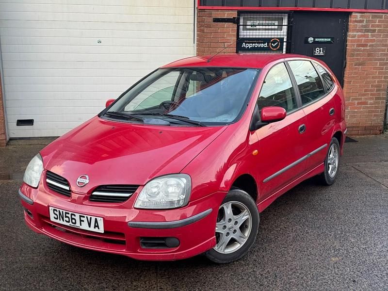 Red Used 2006 Nissan Almera Tino SE MPV | £1,350 - Image 1/4