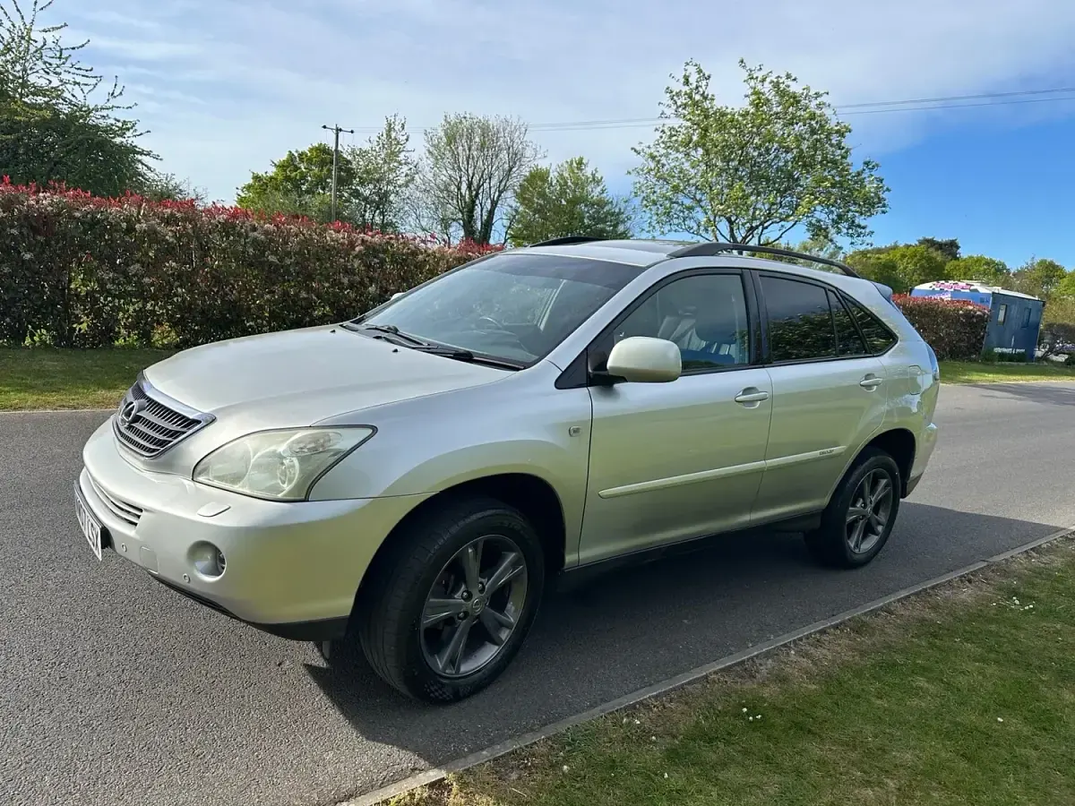 Used Lexus RX400h 208 HP (152 kW) 2007 Silver SUV