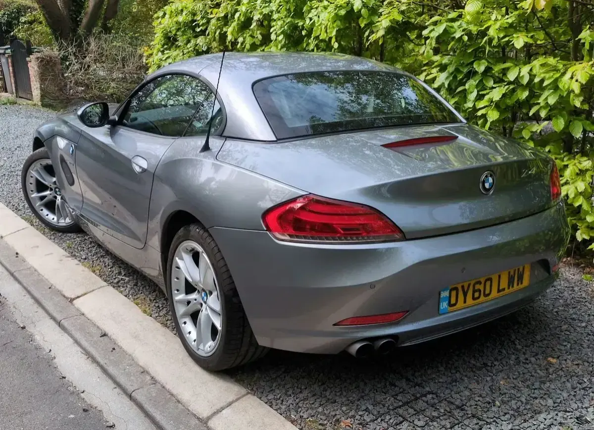 Begagnad BMW Z4 2010 Grå Cab