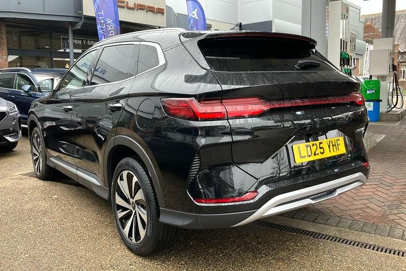 Used BYD Seal U Comfort 214 HP (157 kW) 2025 Black SUV