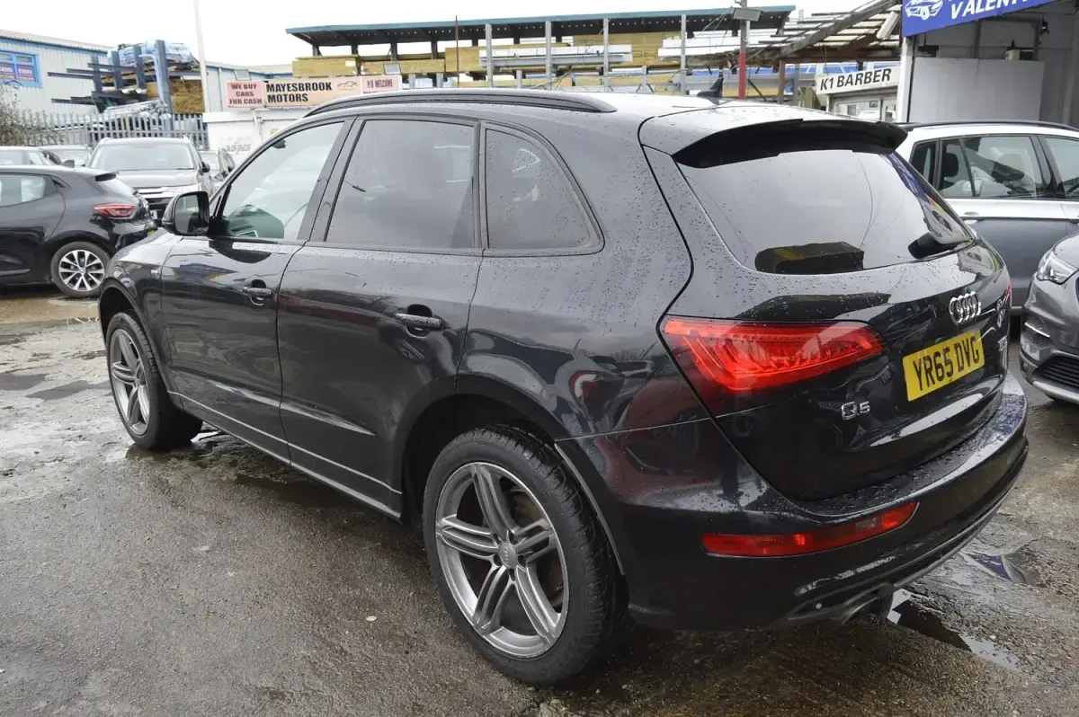 Used Audi Q5 S-line plus 230 HP (169 kW) 2015 Black SUV