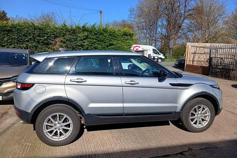 Used Land Rover Range Rover evoque SE 2016 Hatchback