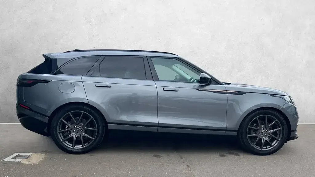 Used Land Rover Range Rover Velar HSE Dynamic 204 HP (150 kW) 2025 Grey SUV