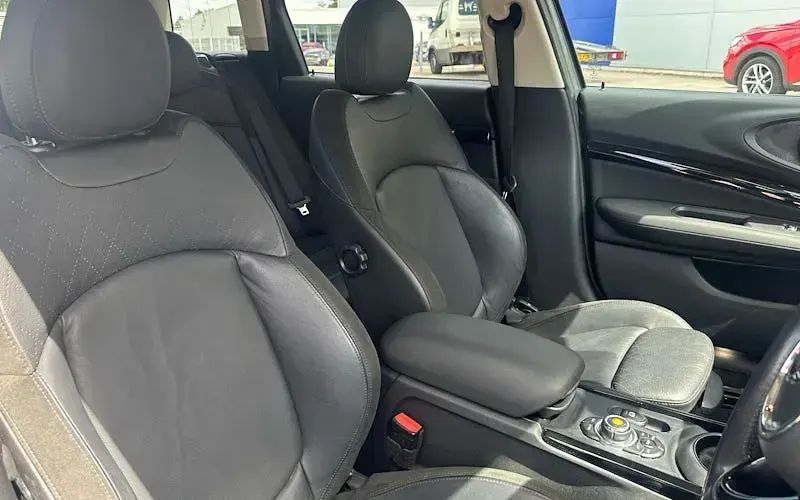 Used Mini Cooper Clubman Classic 192 HP (141 kW) 2018 Grey Estate