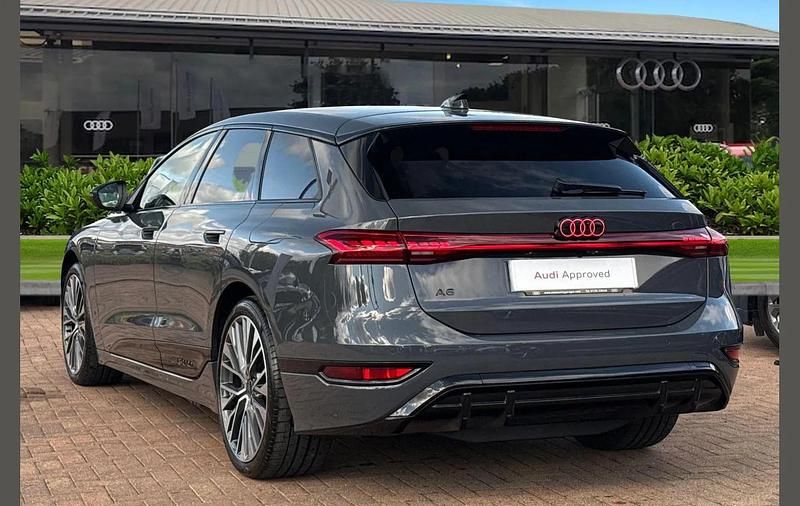 Used Audi e-tron Comfort 210 kW (286 HP) 2025 Grey SUV