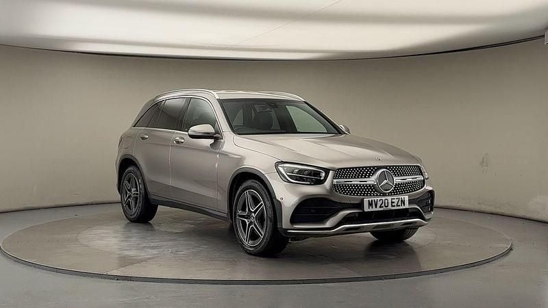 Mojave silver Used 2020 Mercedes GLC220 AMG line SUV | £22,000 (Fair price) - Image 1/4