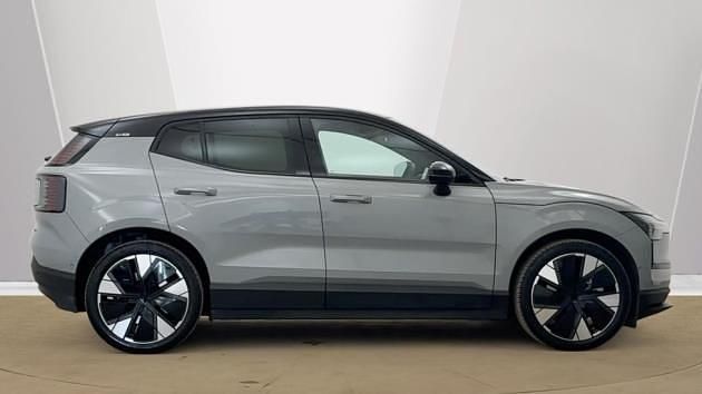 Usado Volvo EX30 Performance 310 kW (422 HP) 2025 SUV