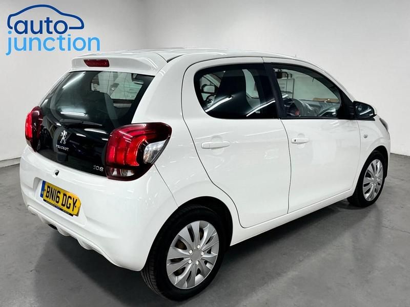 Second-hand Peugeot 108 Active 2016 Alb Hatchback