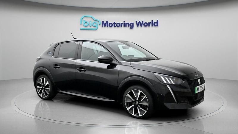 Used Peugeot e-208 Premium 100 kW (136 HP) 2022 Black Hatchback