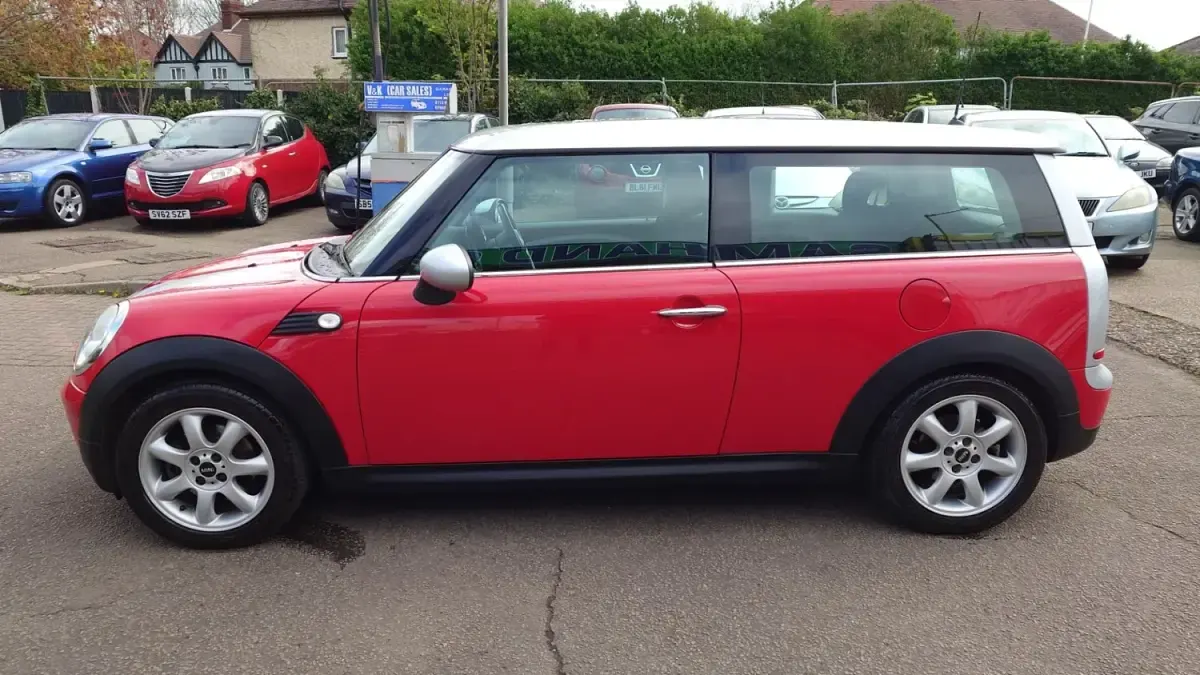 Used Mini Cooper Clubman 2008 Red Estate