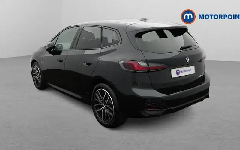Used BMW 220 M Sport 156 HP (114 kW) 2026 Estate