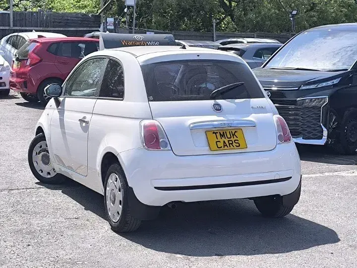 Used Fiat 500 2015 White Hatchback