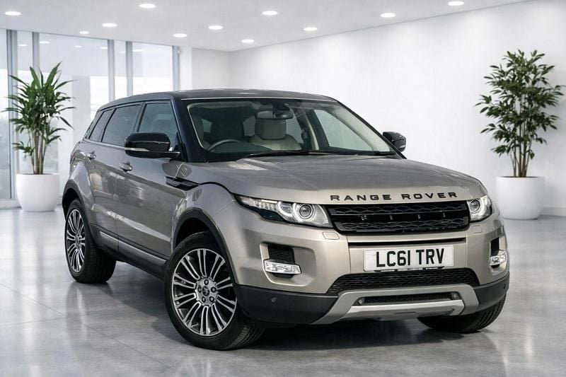 Used Land Rover Range Rover evoque Prestige 190 HP (139 kW) 2011 Gold Estate