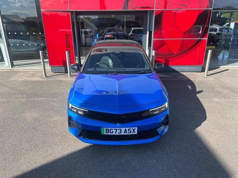 Used Vauxhall Astra Ultimate 114 kW (156 HP) 2023 Blue Hatchback